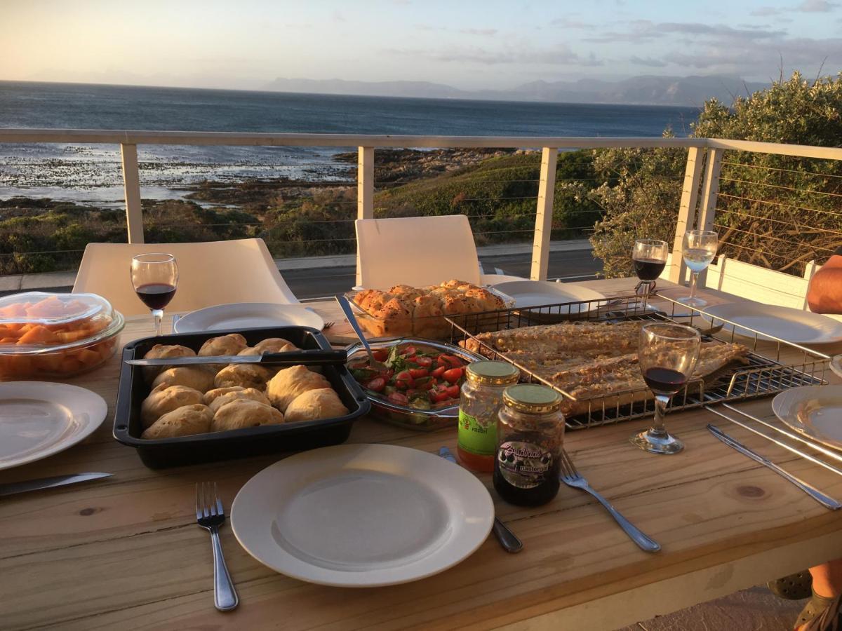 Ons C-Huis - Gansbaai Seafront Accommodation, Back-Up Power Екстериор снимка