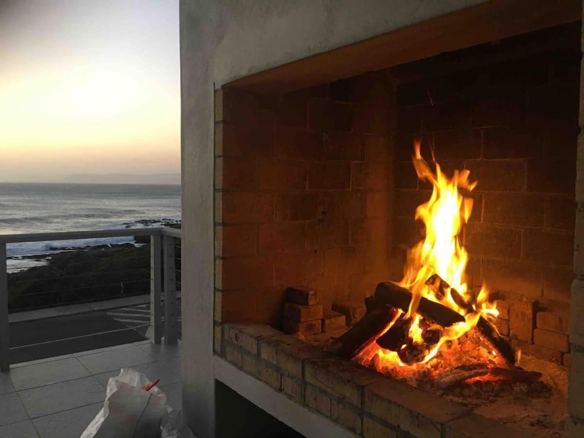 Ons C-Huis - Gansbaai Seafront Accommodation, Back-Up Power Екстериор снимка