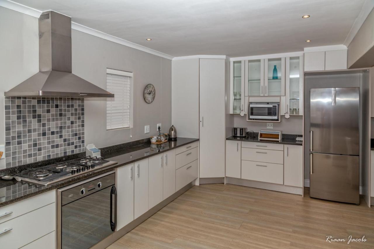 Ons C-Huis - Gansbaai Seafront Accommodation, Back-Up Power Екстериор снимка